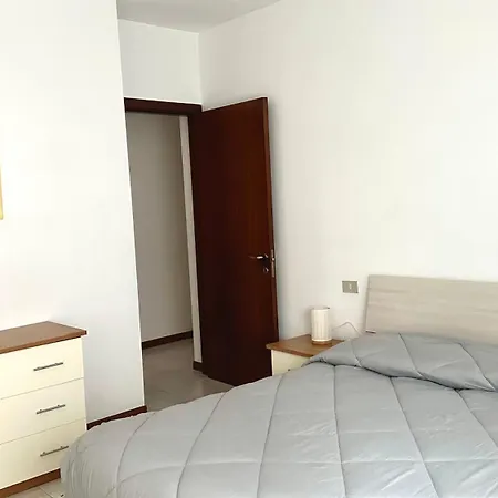 Se090 - Marzocca, Comodo Trilocale A 150 Mt Dal Mare Appartamento *